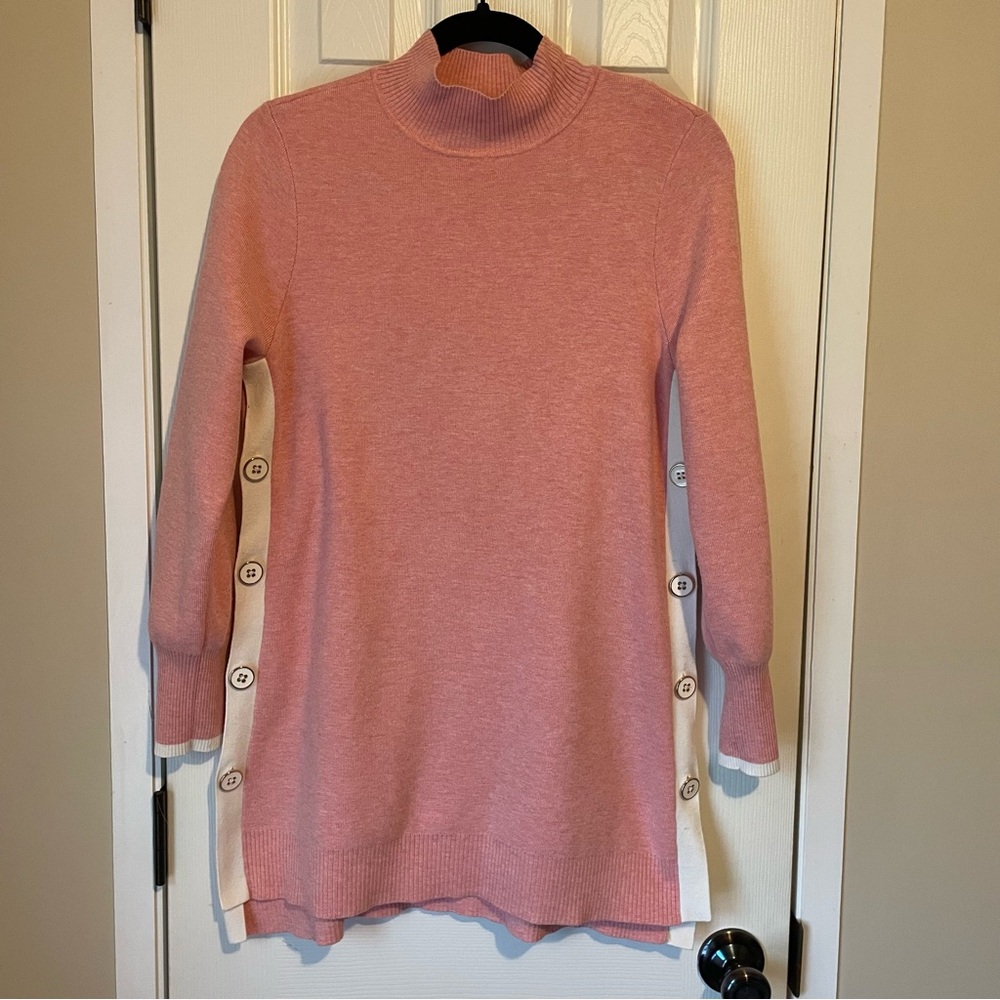 Chicos Pink Turtleneck Sweater with Button Accents Size 2 / Large